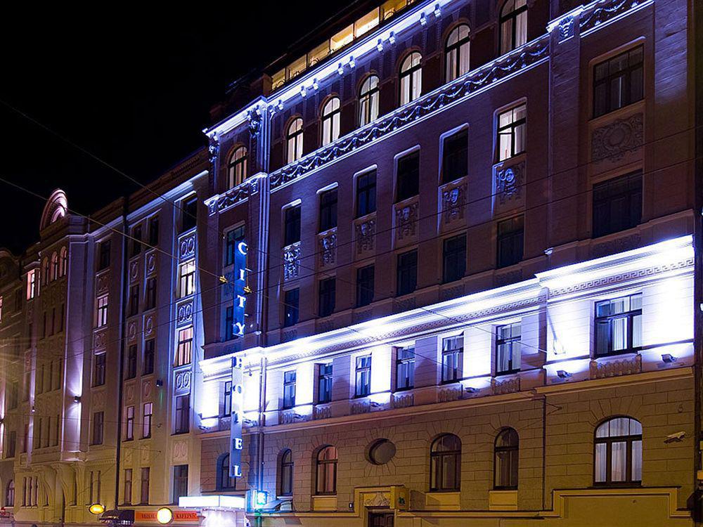 City Hotel Teater รีกา ภายนอก รูปภาพ